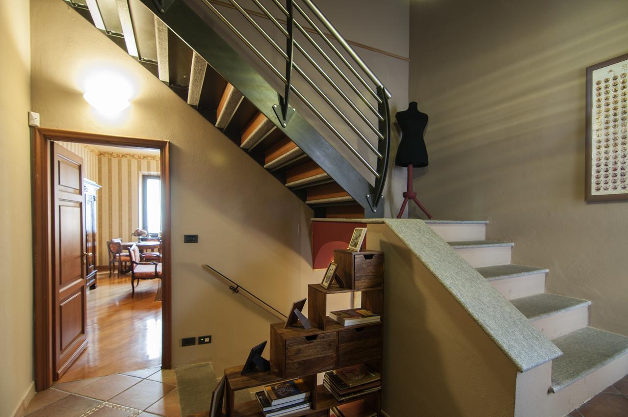 Casa Asso Di Coppe B&B Alba  Ngoại thất bức ảnh