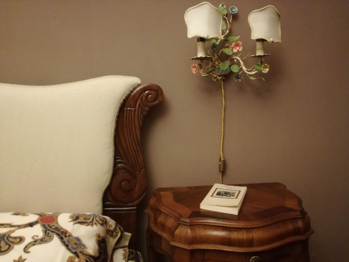 Casa Asso Di Coppe B&B Alba  Ngoại thất bức ảnh