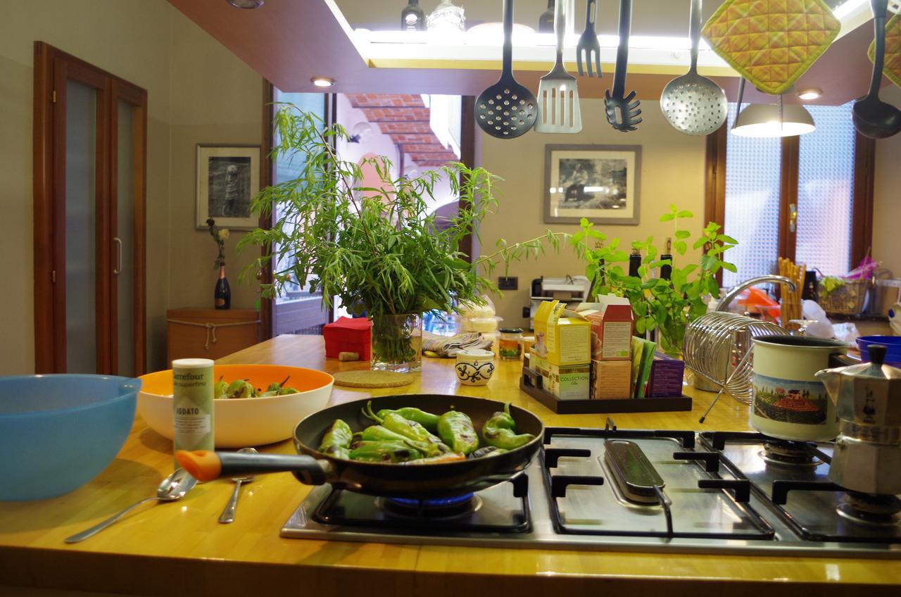 Casa Asso Di Coppe B&B Alba  Ngoại thất bức ảnh